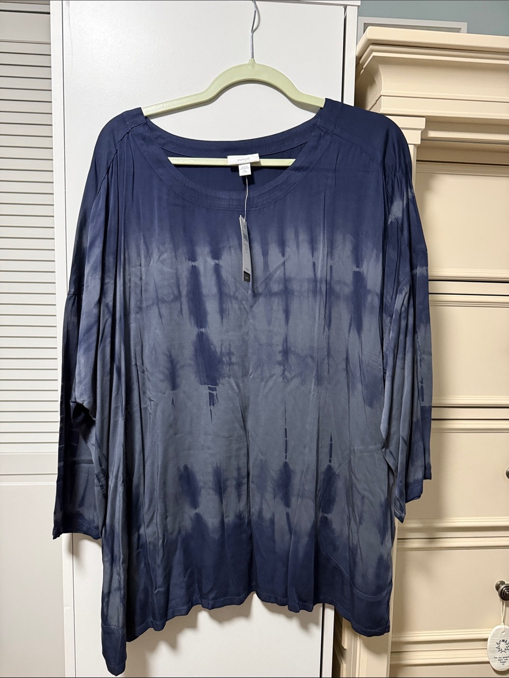 J Jill Navy and Light Gray Ombre Tie-Dye Scoop Neck Tunic